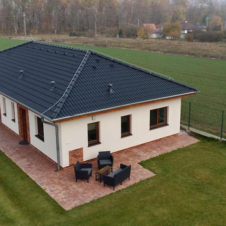 Apartman Uprostred Trojuhelniku Praha - Karlovy Vary - Plzen Kolesovice Eksteriør billede