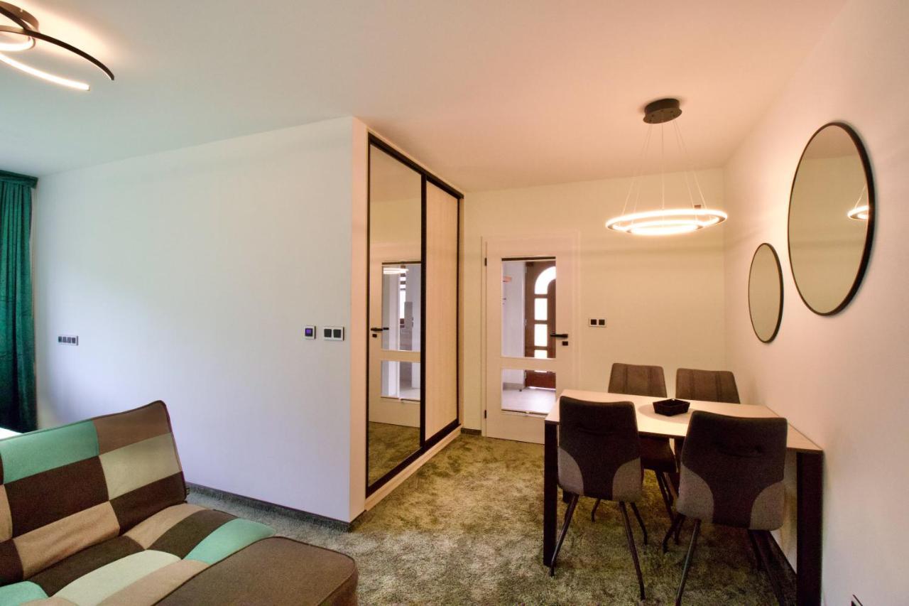 Apartman Uprostred Trojuhelniku Praha - Karlovy Vary - Plzen Kolesovice Eksteriør billede
